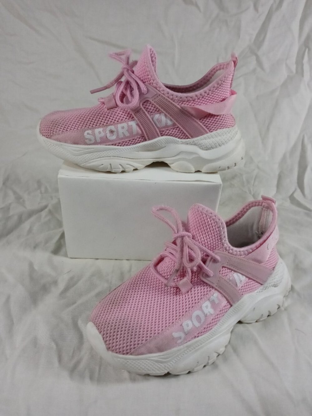 Shein Girls Sports Athletic Pink Kids Fashion Sneakers Shoes Size 1 in Good Cond